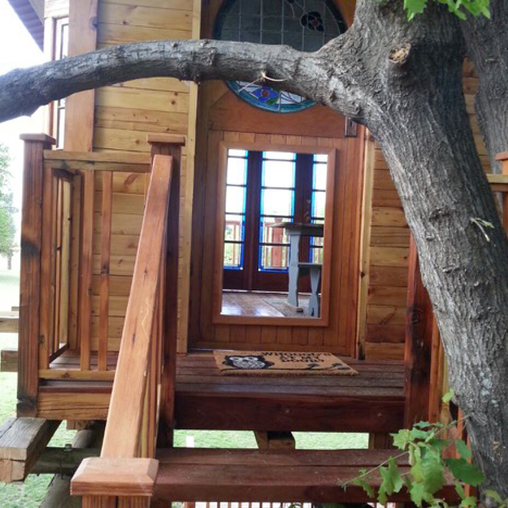 tree house 25